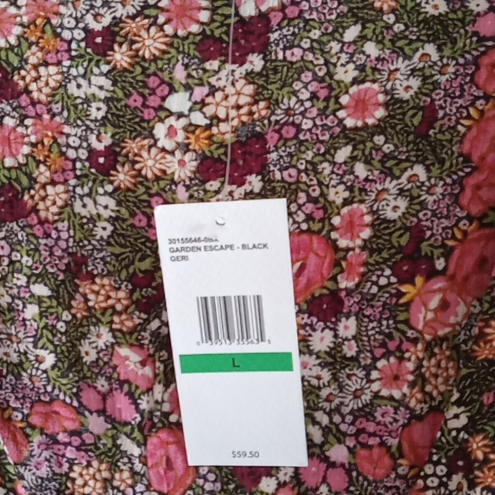 Floral Ruffle Wrap Top - Picture 2 of 4